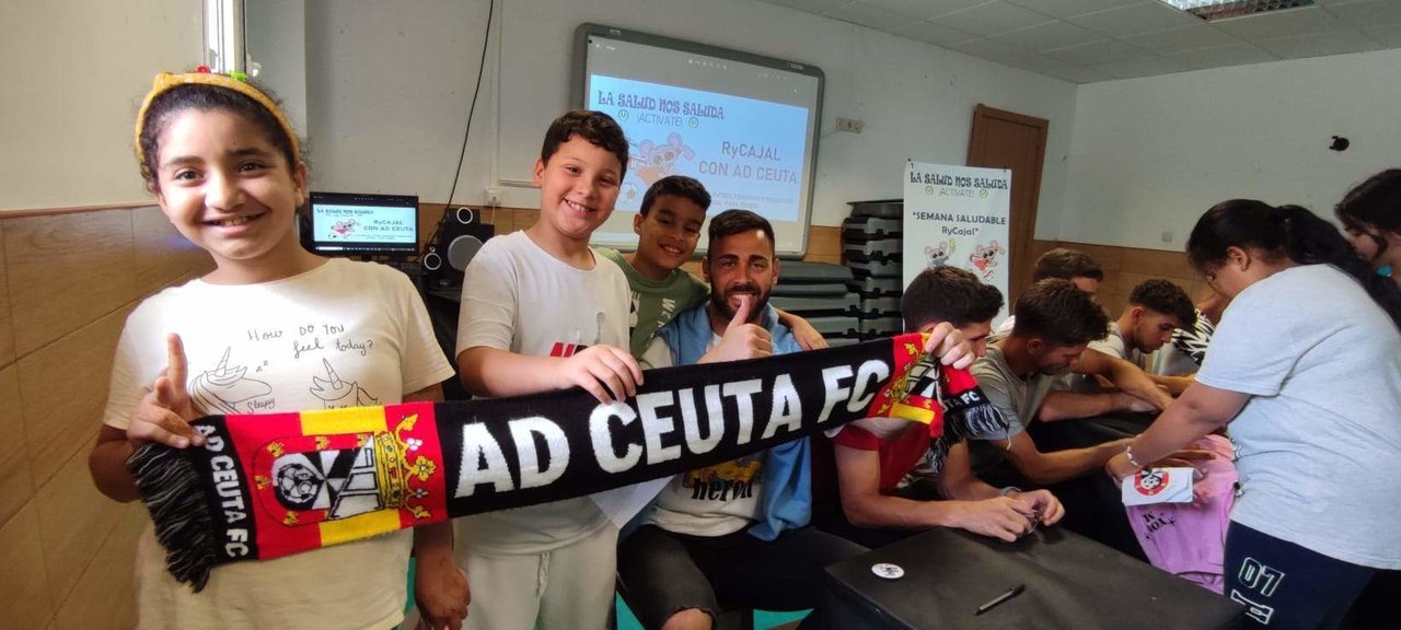 AD Ceuta CF visitas colegios