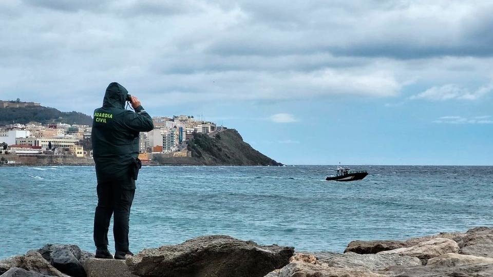 Operativo de búsqueda del migrante que perdió ayer la vida en aguas de Ceuta (C.A.)