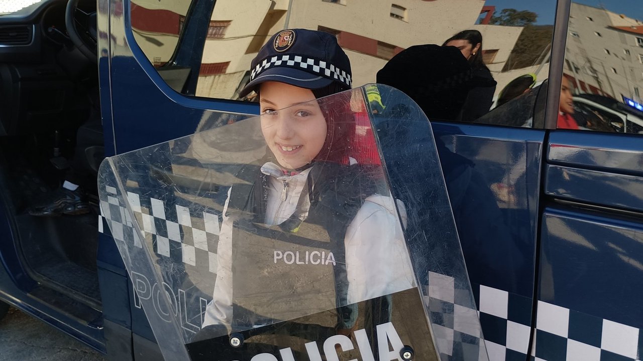 Jornada de la Policía Local en el CEIP Reina Sofía