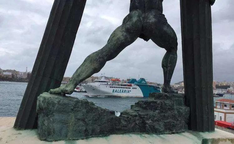Balearia barco