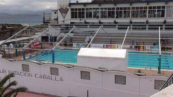 piscina caballas (Custom)