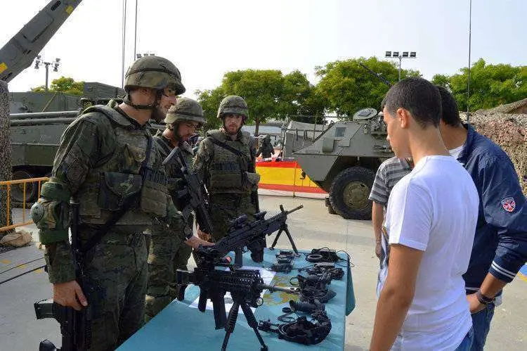 Fuerzas Armadas en Ceuta (1)