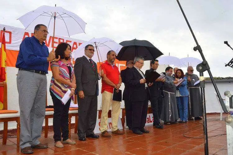 diacruzblanca3