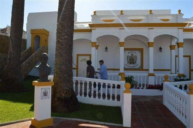 fundacion eduardo gallardo (10) (Custom)