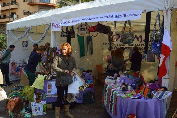 inaguraciion-mercadillo-juvenil-2