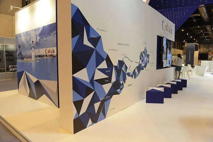 fitur stand a&ntilde;o 2014
