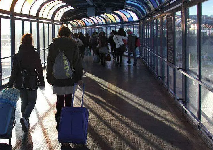estaci&oacute;n mar&iacute;tima de algeciras pasajeros cedida por APBA