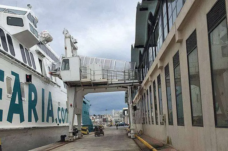 PASARELACORTADA
