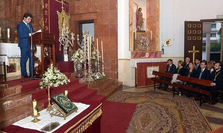 preg&oacute;n de la Hermandad del Rocio 2016