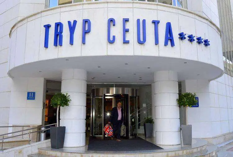 hotel tryp