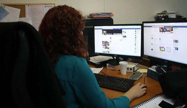 redes sociales internet ordenador