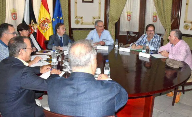 mesa por el empleo