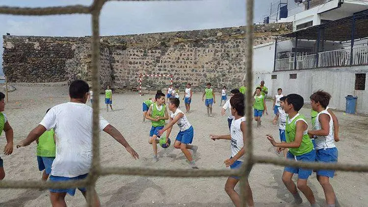 f&uacute;tbol playa