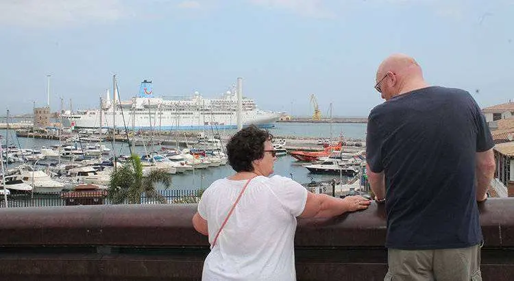 turistas thomson spirit