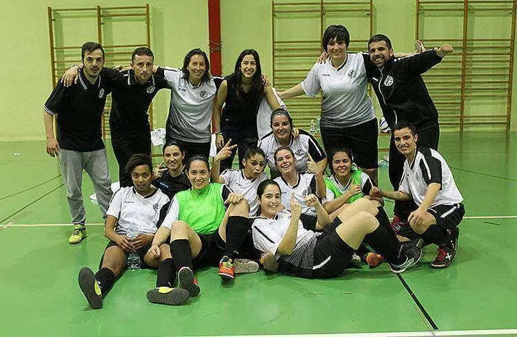CHICAS-DEL-RAYO