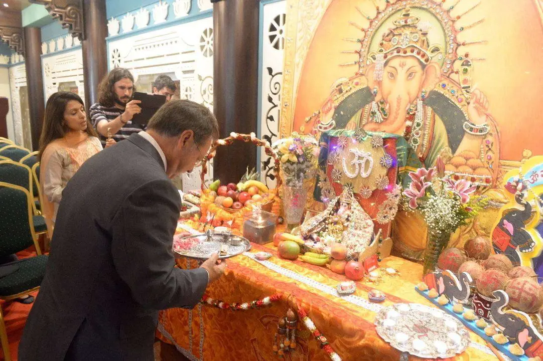 Foto 3 Presidencia - Comunidad Hind&uacute; - Ganesh