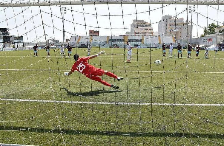 AD CEUTA PENALTI. SEMPERE.