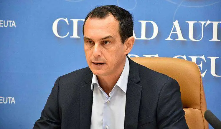 manuel hern&aacute;ndez