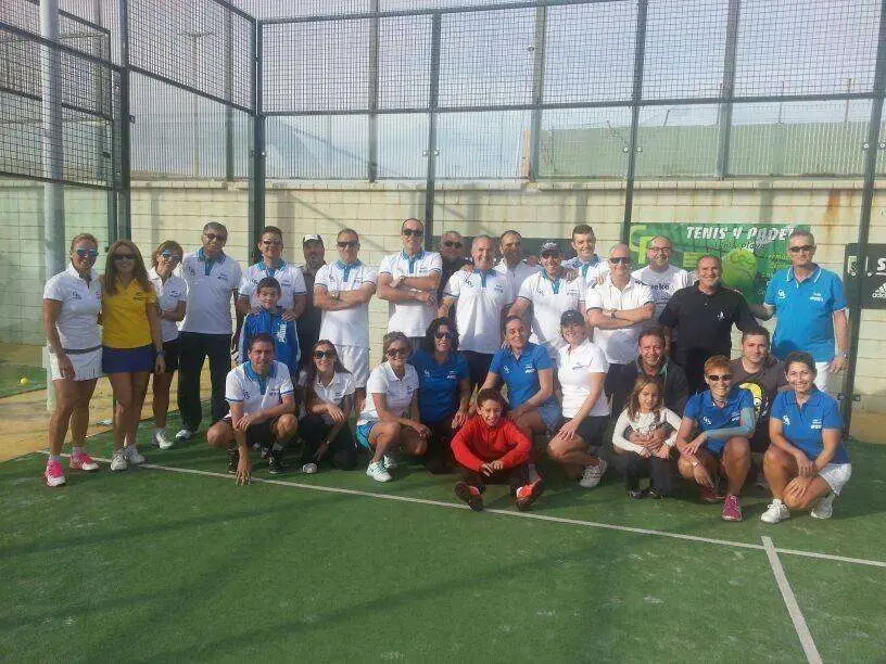 GRUPO HAPPY-PADEL.
