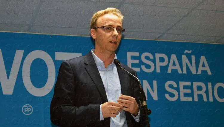 mart&iacute;nez pp