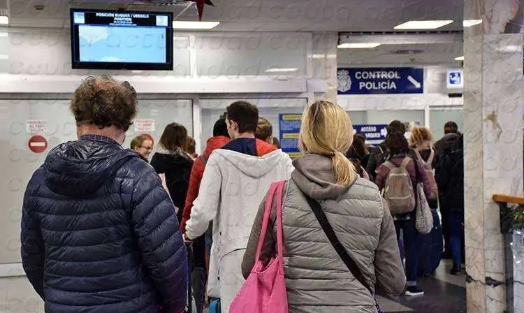 EMBARQUE PASAJEROS