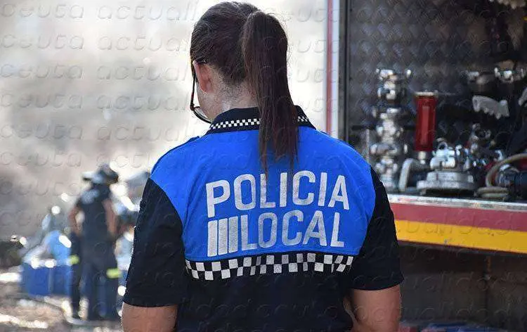 polic&iacute;a local bomberos