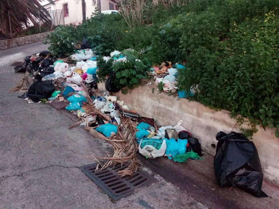 basura en alcal&aacute; del valle
