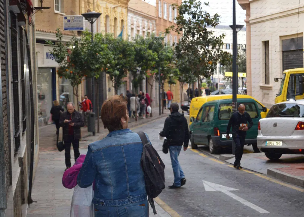 CALLE CERVANTES GENTE custom