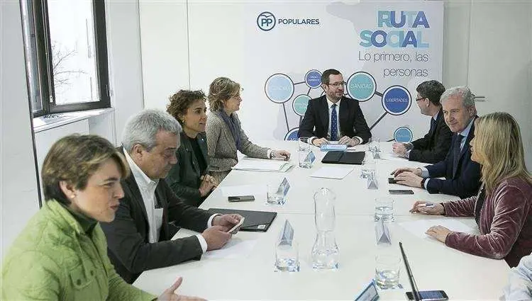 bel reuni&oacute;n (Custom)