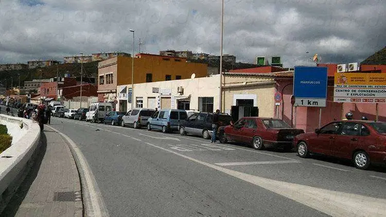 COLAS FRONTERA