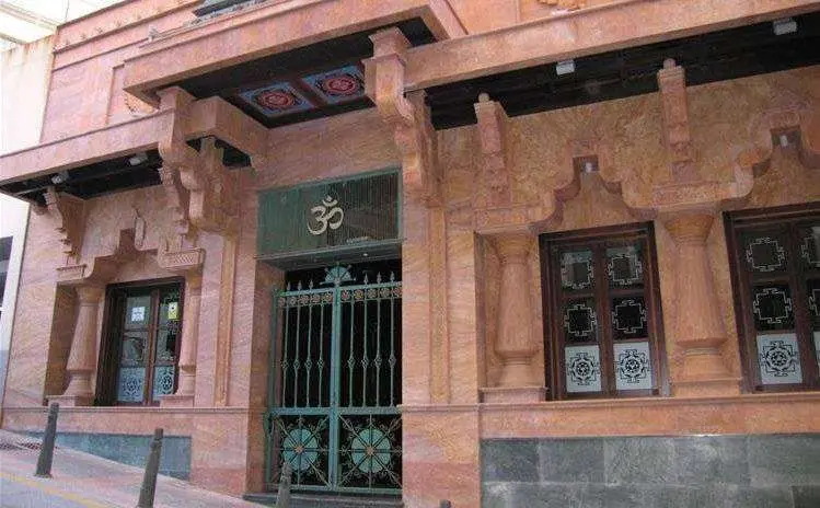 Fachada del templo hind&uacute;