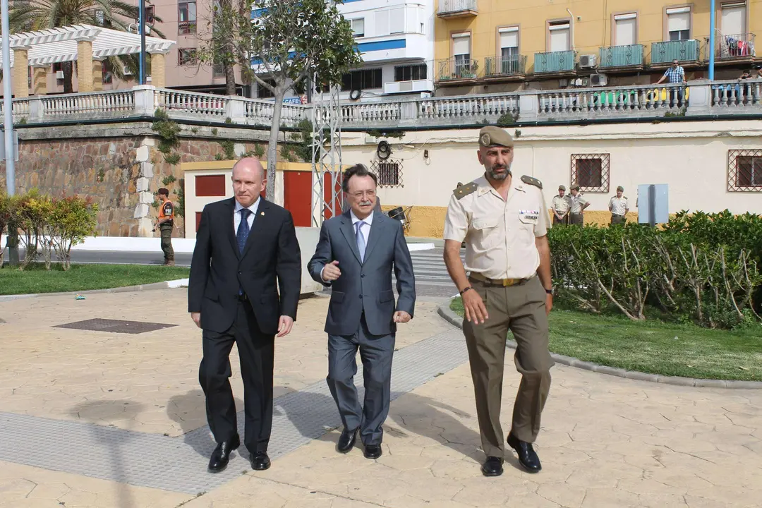 Fuerzas Armadas (4)