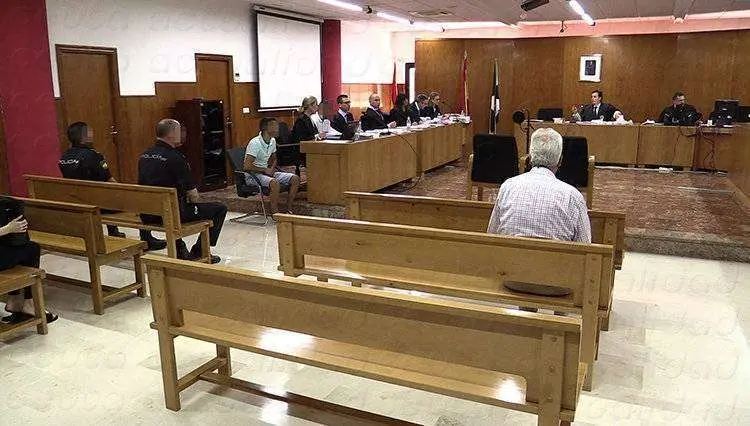 Juicio Custom 3