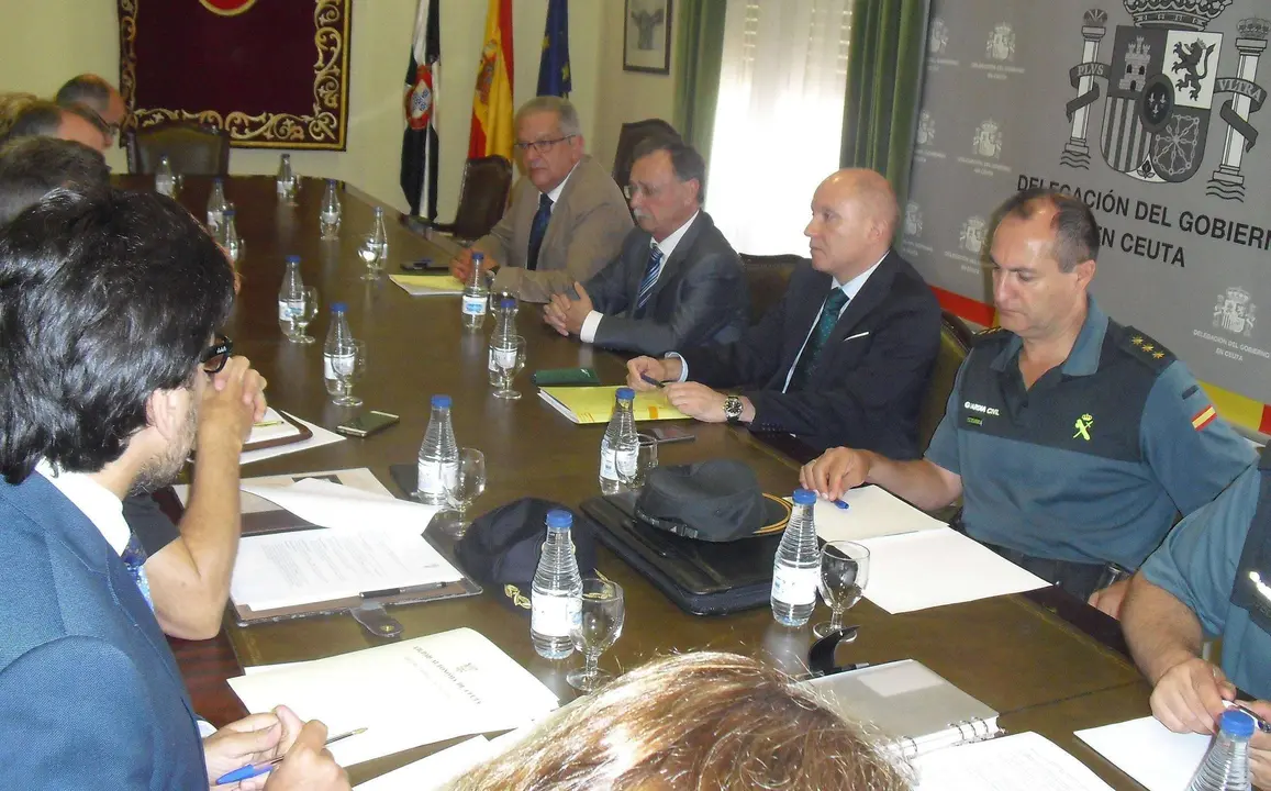 reuni&oacute;n dispositivo de feria