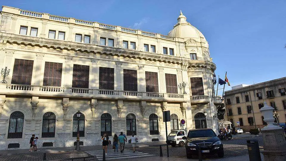 Ayuntamiento (6)