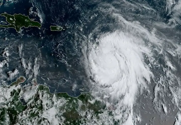 Hurac&aacute;n Mar&iacute;a. NCH.