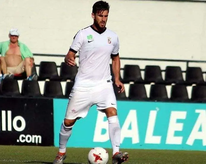 ALVARO BENITEZ FOTO.