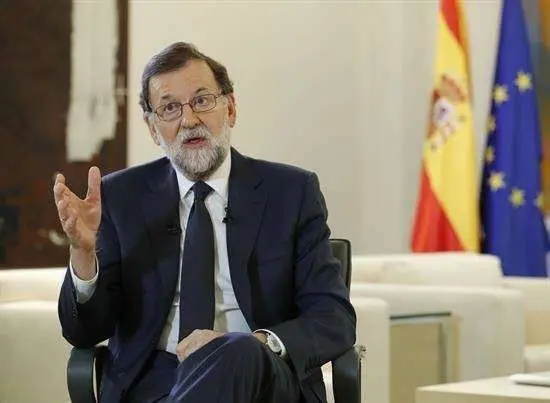 El Gobierno: Inadmisible hacer una declaraci&oacute;n impl&iacute;cita de independencia y suspenderla