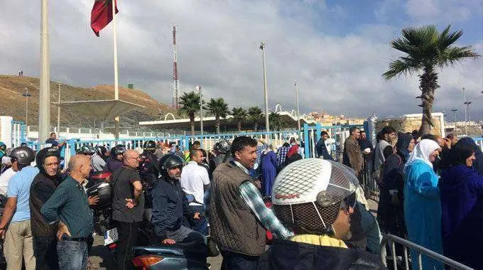 FRONTERA LADO MARROQU&Iacute; CONCENTRACI&Oacute;N