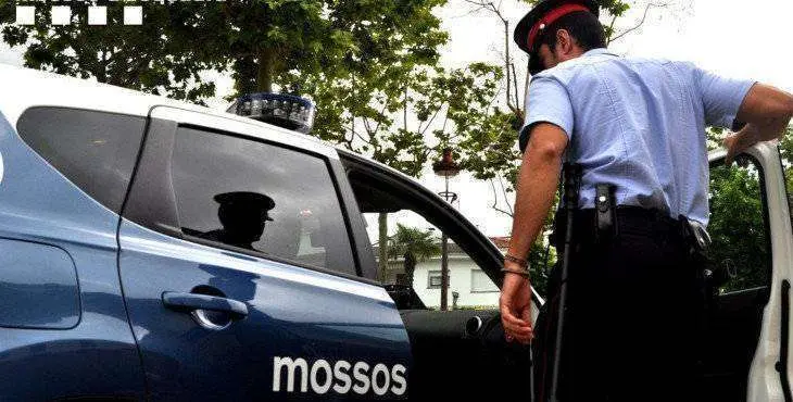 Agente de los Mossos d'Esquadra.