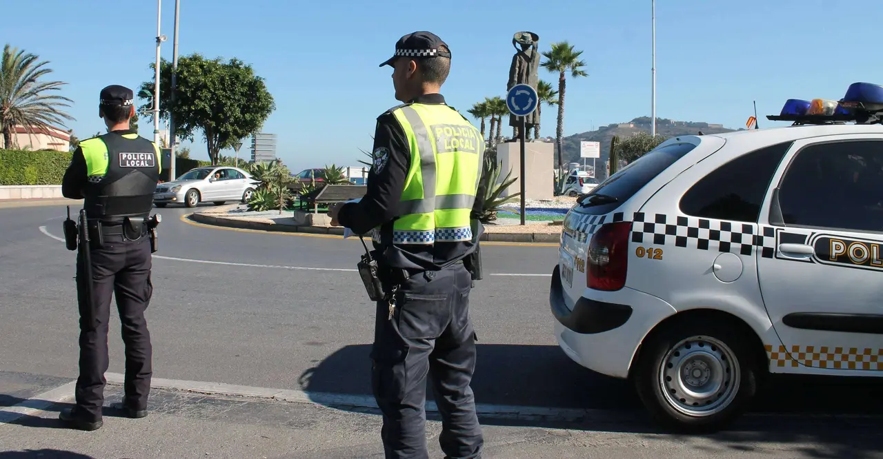 Policias pr&aacute;cticas