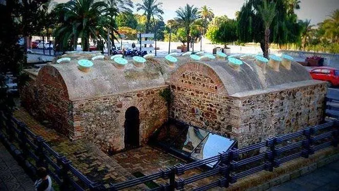 Ba&ntilde;os &aacute;rabes