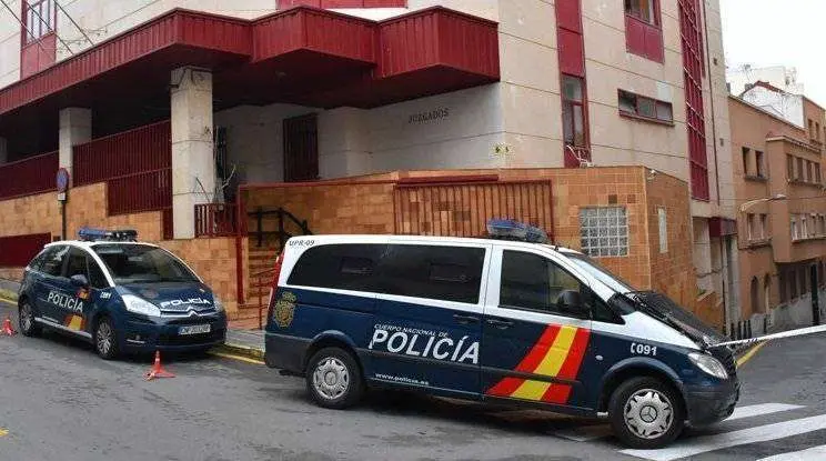 poli