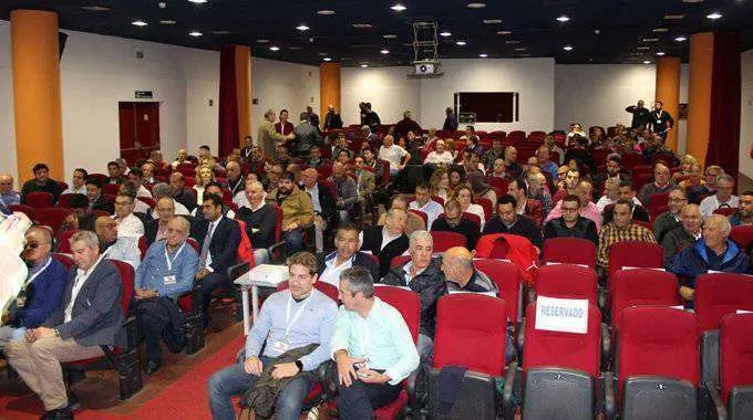 asamblea cece empresarios