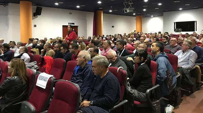 asamblea empresarios cece