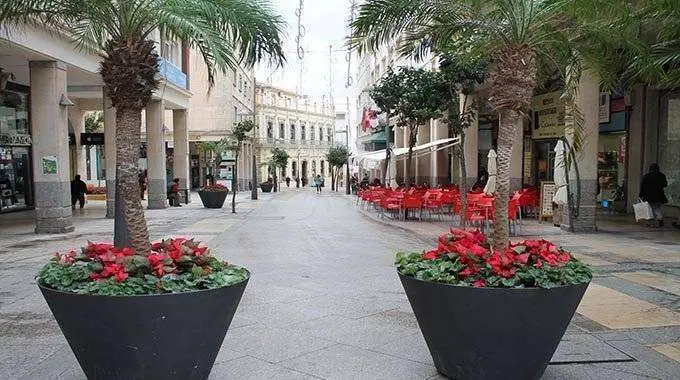Calle vac&iacute;a