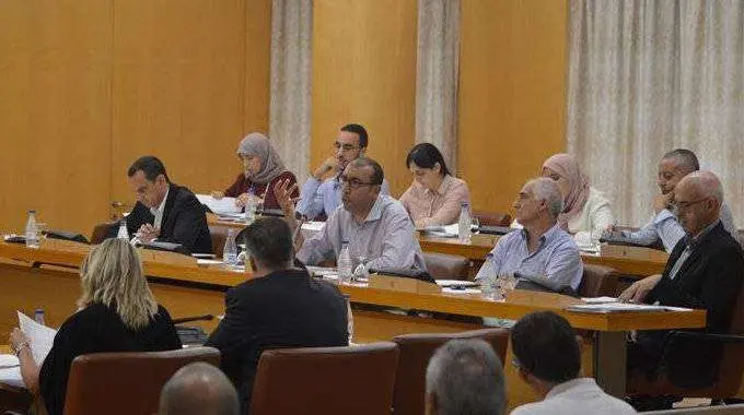 Imagen de los bancos de la oposici&oacute;n en el pleno de la Asamblea (C.A.)