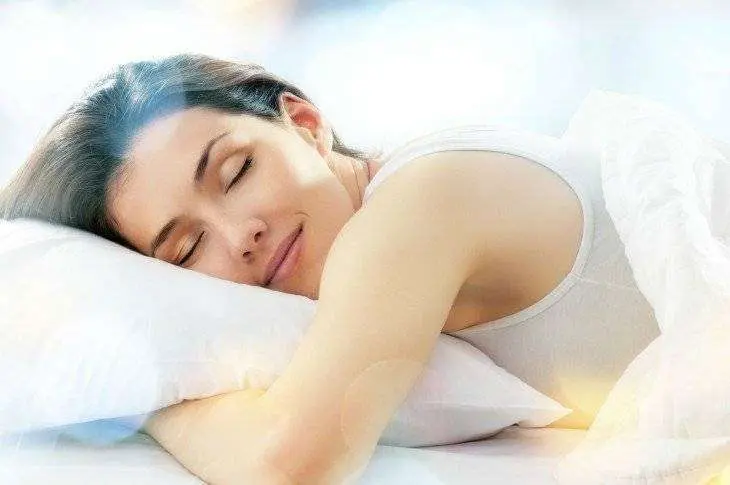 Mujer durmiendo. Vix