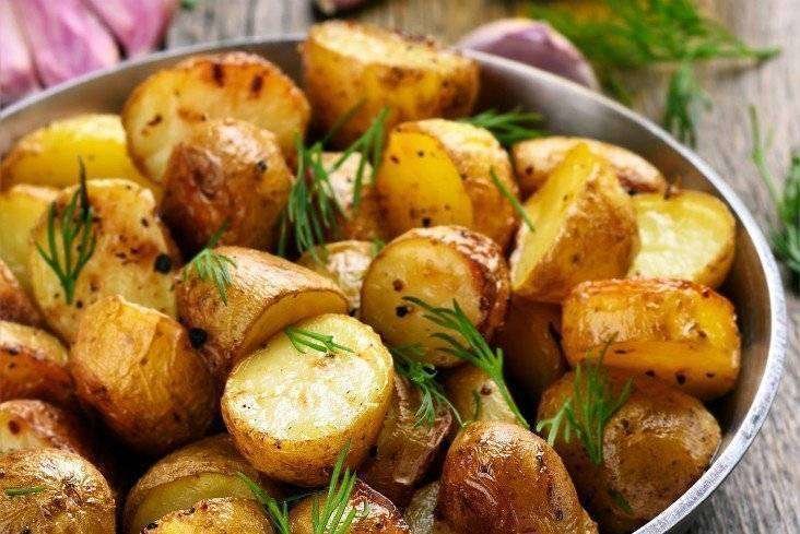 Patatas al horno. Pexels