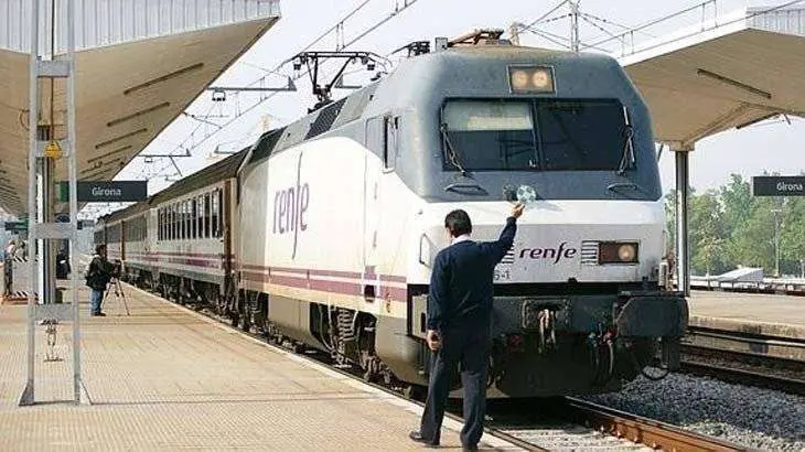 Tren de Renfe. / lasprovincias.es